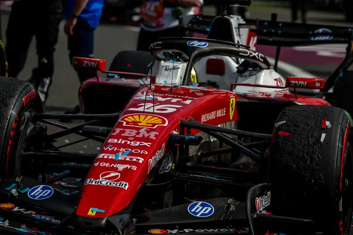 Ferrari rijdt eerste F1-ronden op Madring met Leclerc en Hamilton
