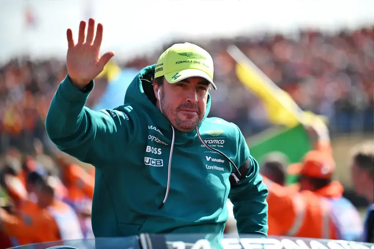 Alonso ontkent dat Honda-motor bepalend is voor zijn Aston Martin-toekomst