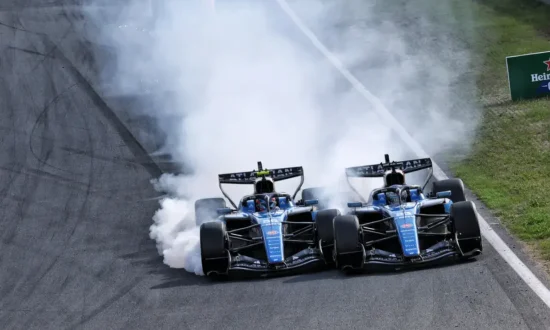 Sainz erkent schuld na aanrijding met Albon in Dutch GP Zandvoort