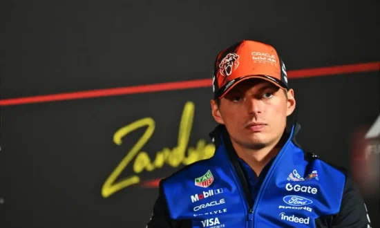 Verstappen breekt record van Hamilton en Mercedes met verlenging bij Red Bull tot 2030