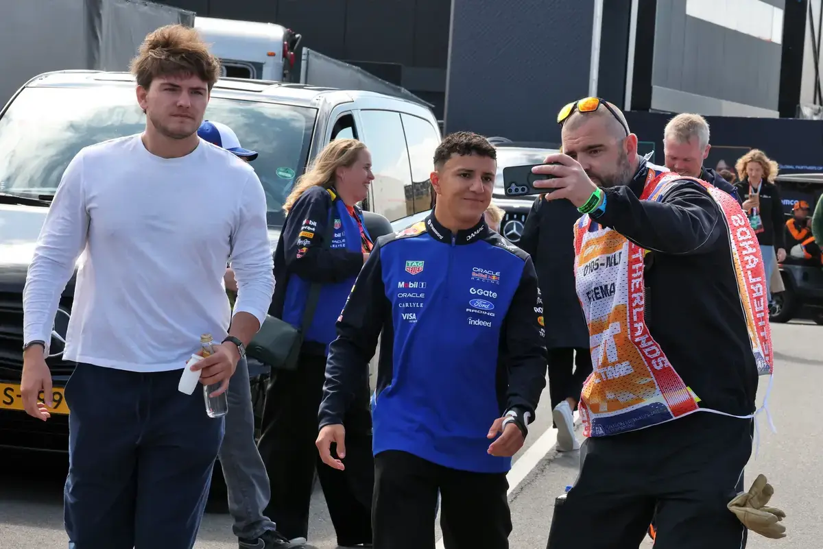 Red Bull houdt Hadjar-terugkeer voor Monza tot laatste moment open