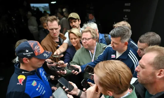 Verstappen ziek op Zandvoort: ‘Ik heb me weleens beter gevoeld’