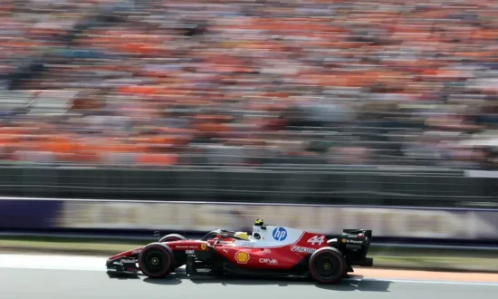 Hamilton over Ferrari-bandenprobleem in Zandvoort: ‘Het is compleet gestoord’