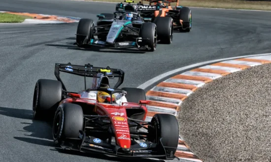 Hamilton wijst op zwakke plek van Ferrari richting GP Italië
