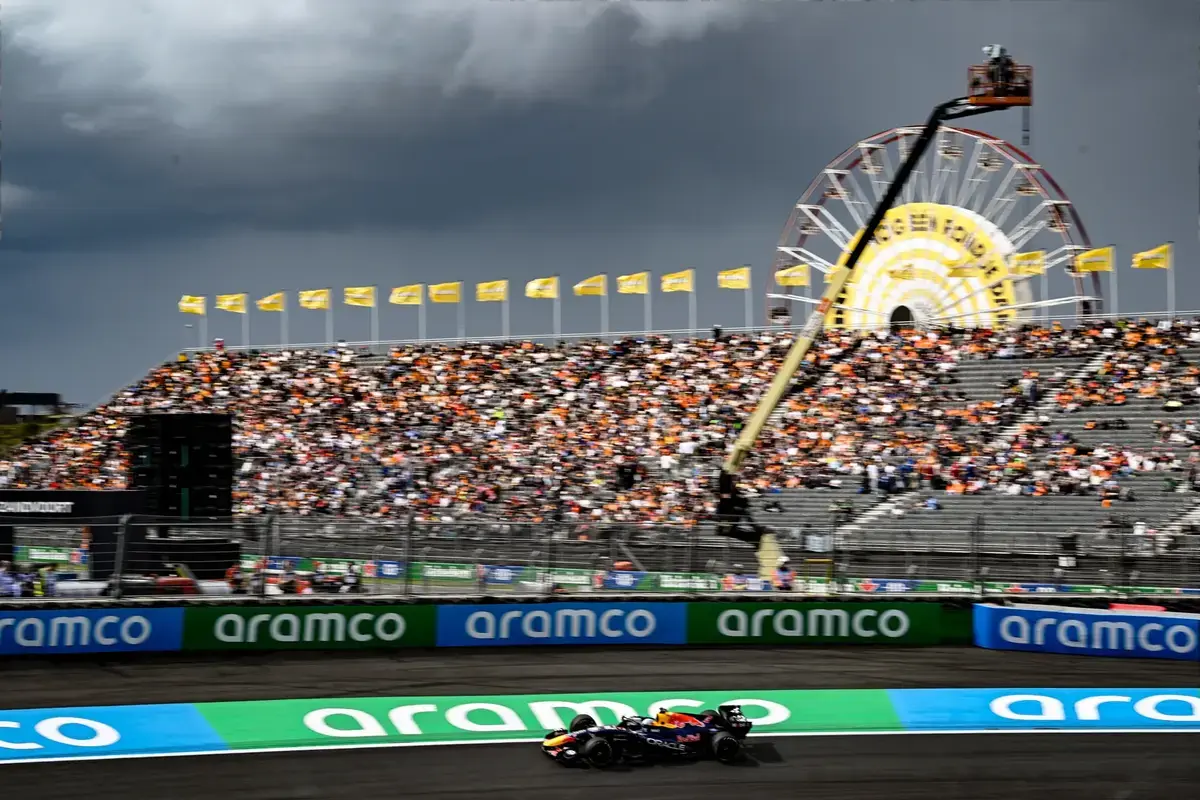 NS-storing zorgt voor uren wachten bij laatste Dutch GP in Zandvoort
