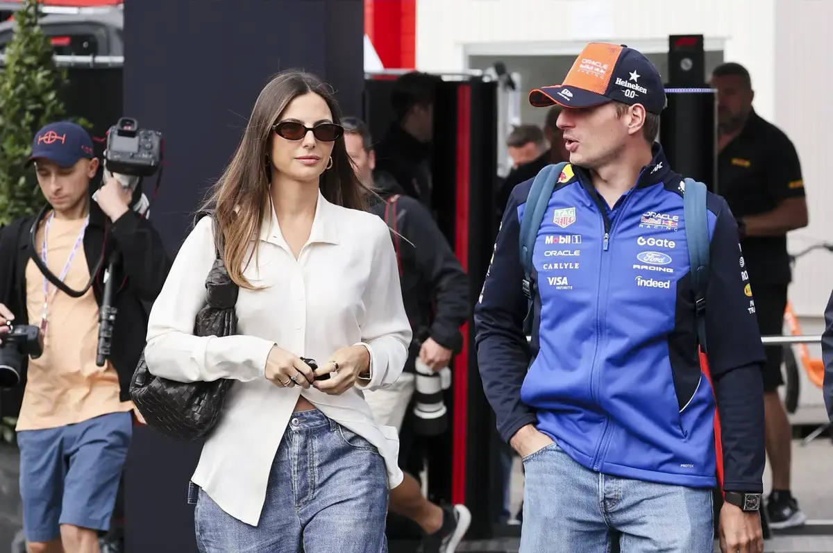 Mekies legt extra voordeel uit van nieuwe Verstappen-deal bij Red Bull