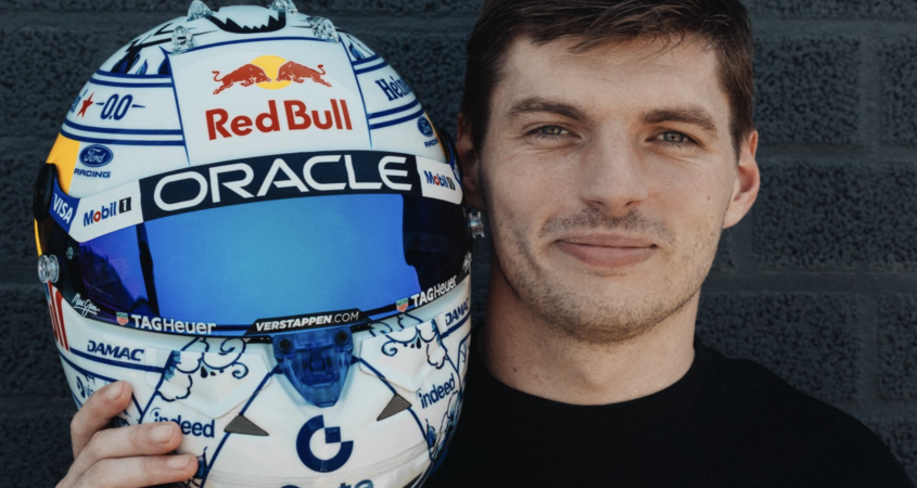 Verstappen onthult Delfts blauwe helm voor laatste Dutch GP