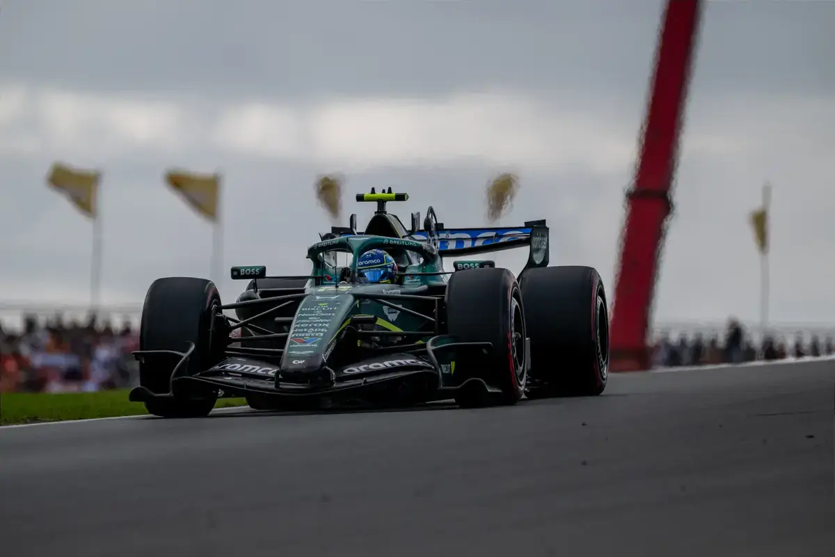 Alonso: reglement, niet resultaat, bepaalt toekomst bij Aston Martin