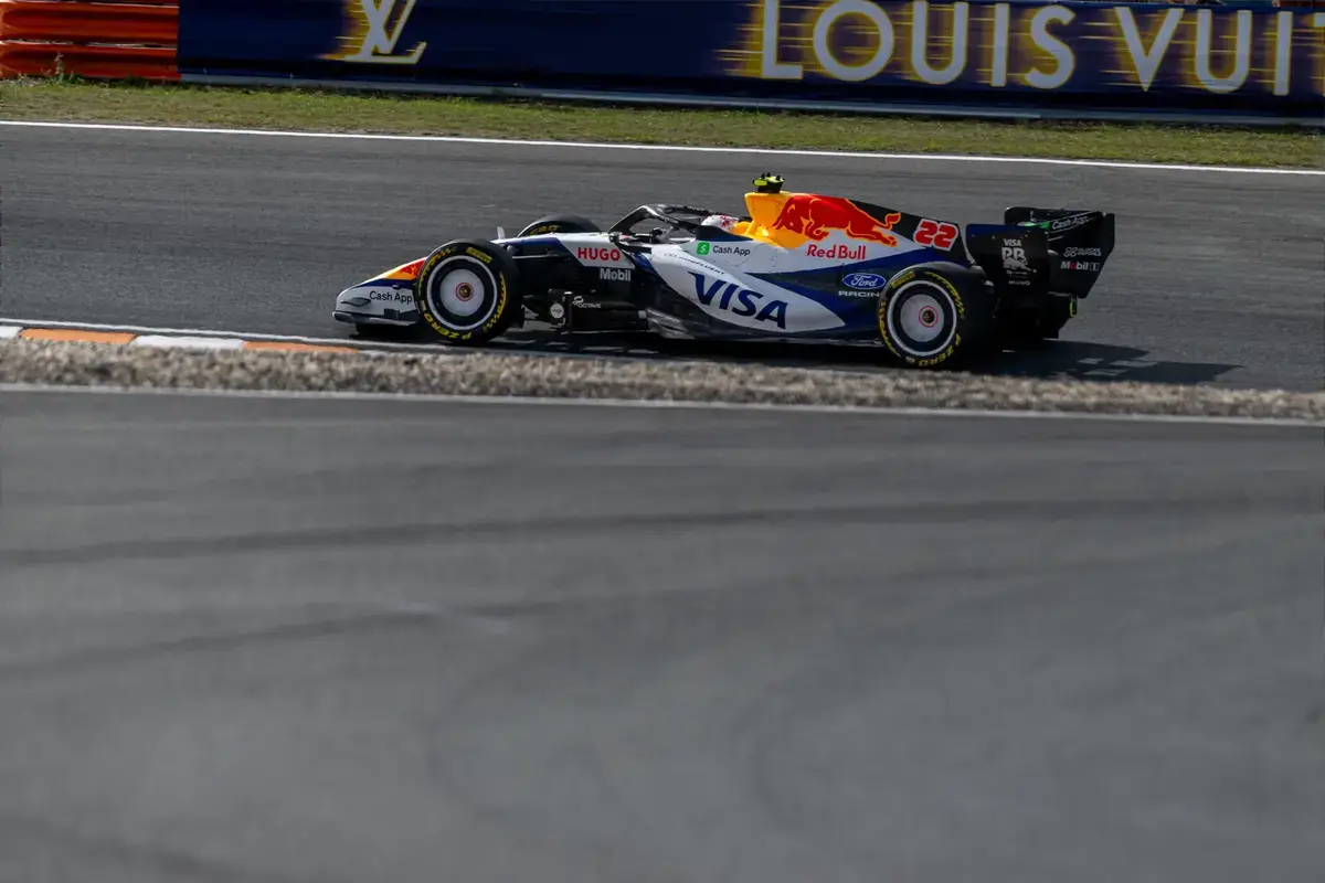 Nooit eerder de 2026-auto gereden, toch twaalfde: de rentree van Tsunoda in Zandvoort