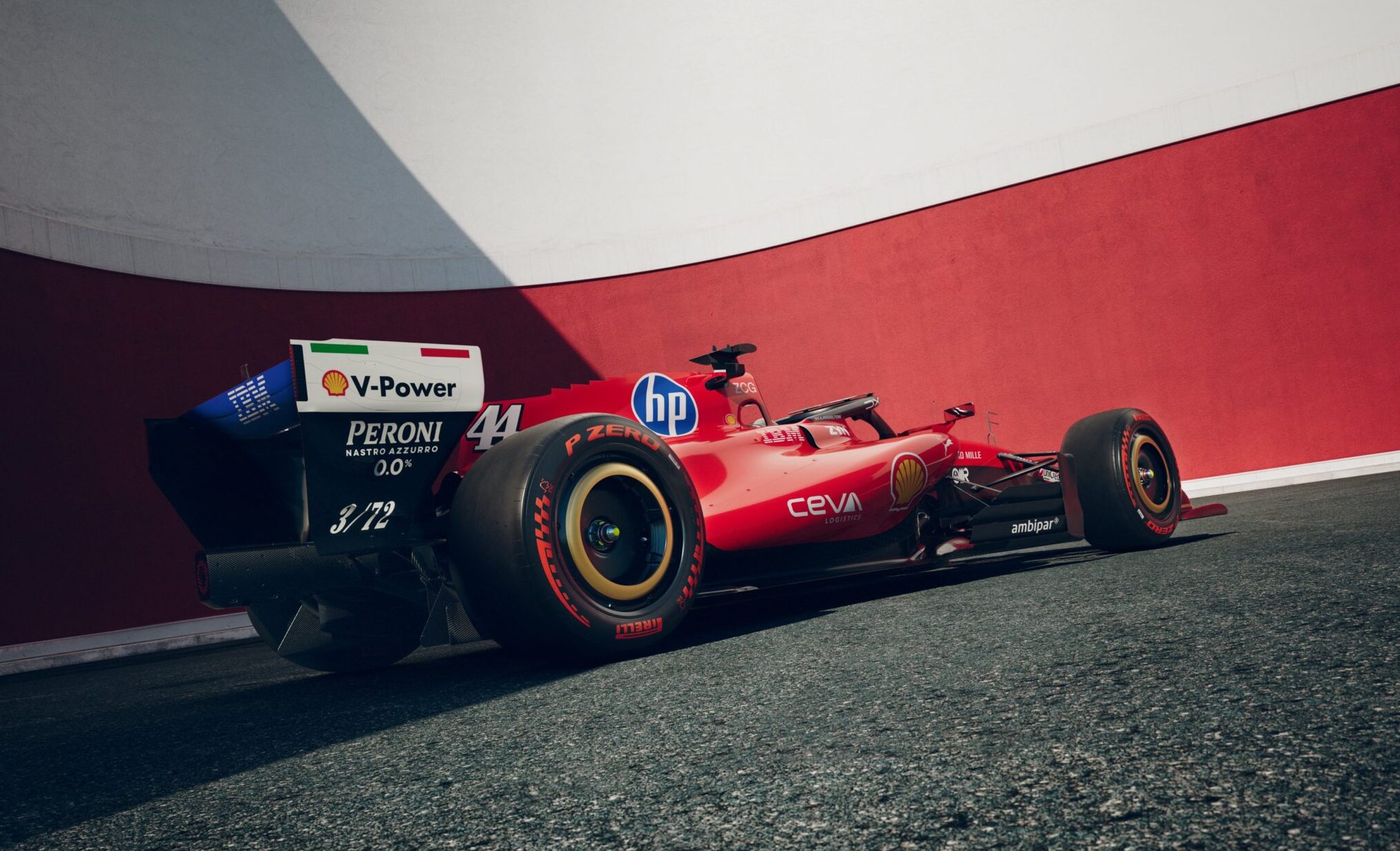 Ferrari brengt eerbetoon aan Schumacher met speciale SF-26 livery in Monza