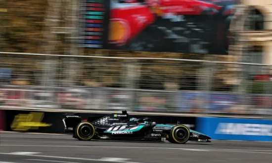 Uitslag kwalificatie Azerbeidzjan GP: Russell pakt pole voor Leclerc en Piastri