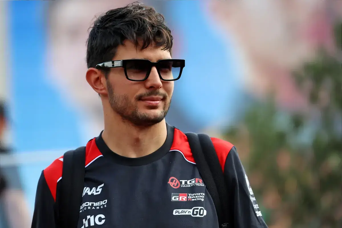 Ocon explodeert na kwalificatie in Baku: 'Ik verdien dit niet'