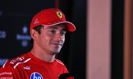 Leclerc leidt Ferrari 1-2 in eerste training op Monza