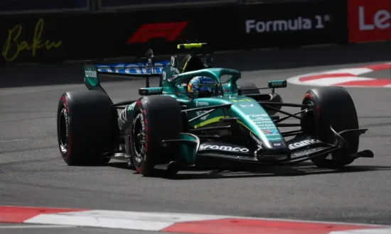 FIA legt Fernando Alonso extra straf op voor Azerbaijan GP, Aston Martin naar 50 strafplaatsen