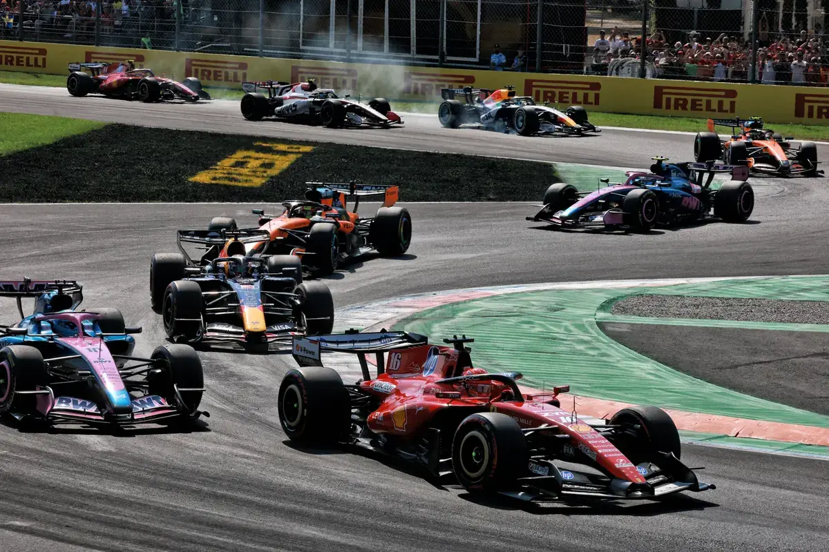 Charles Leclerc oké na zware crash op Monza, meldt Ferrari