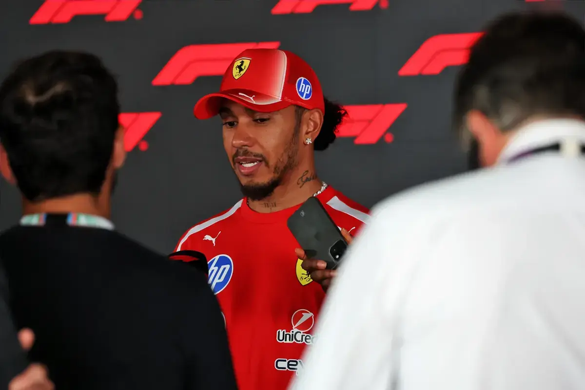 Hamilton noemt kortere F1-races vanaf 2027 'zinloos'