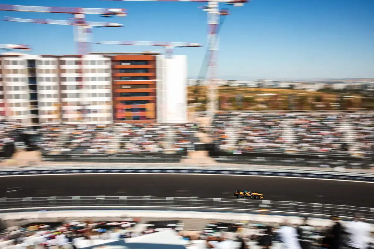 Piastri: ‘Shockerend’ en niet te verklaren, dit ging mis in Madrid