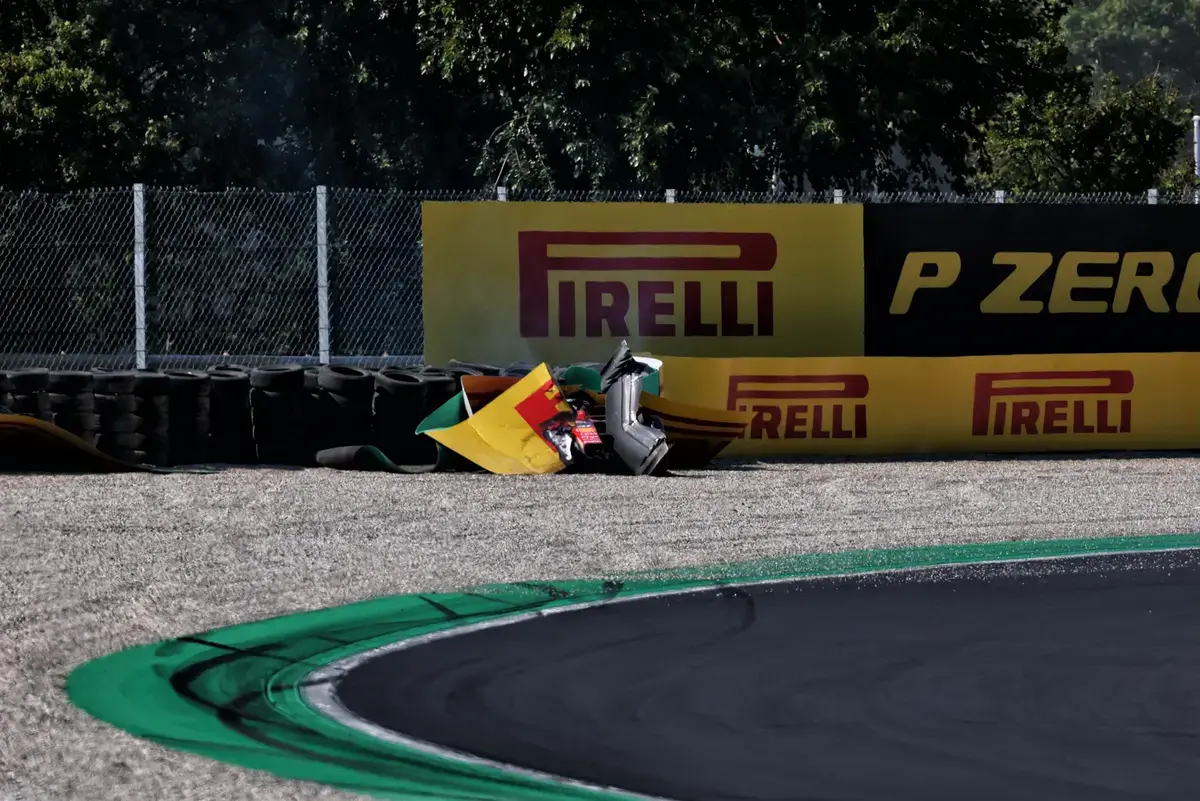 Leclerc ontloopt gridstraf voor Spaanse GP na crash op Monza