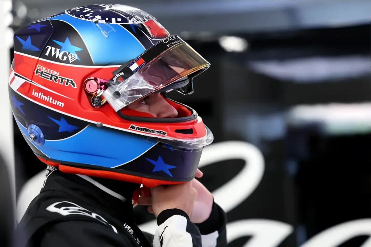 Herta jaagt op Cadillac-zitje 2027 met derde FP1-beurt van het jaar