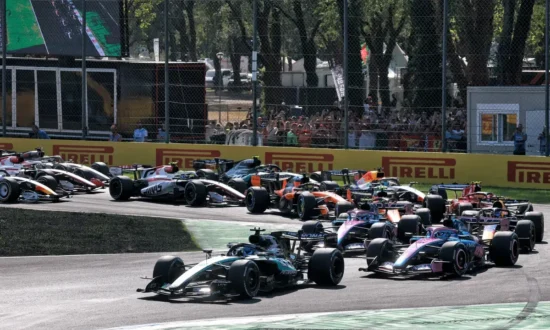 Boegeroep voor Russell na duel met thuisheld Antonelli op Monza
