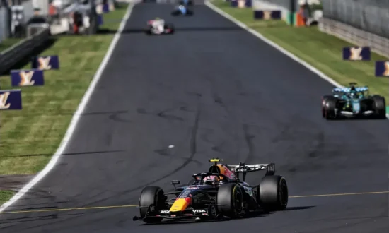 Red Bull bevestigt: Lawson vervangt Hadjar voor derde race op rij in Madrid