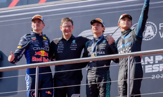 Verstappen dacht serieus aan stoppen, tekende toch tot 2030 bij Red Bull