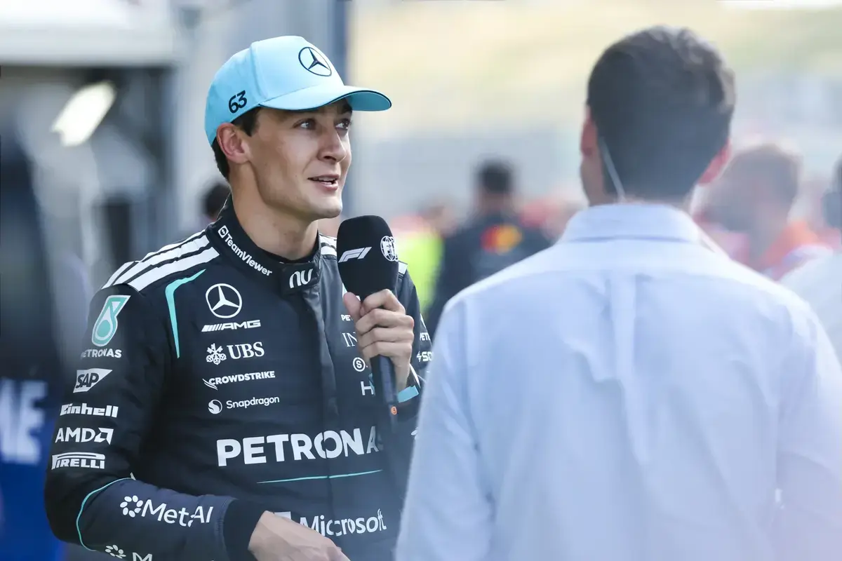 Russell erkent zwakte Mercedes: 'we lopen uit de pas met de upgrades'