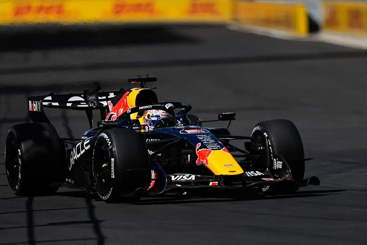 Max vs 100: Verstappen verwacht 'carnage' bij kartrace tegen honderd amateurs