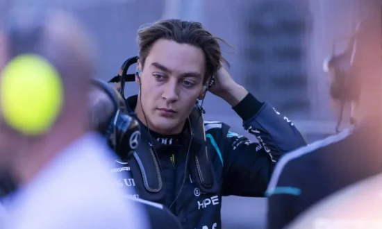 Russell: ‘exceptioneel onwaarschijnlijk dat ik nog in de titelstrijd zit’