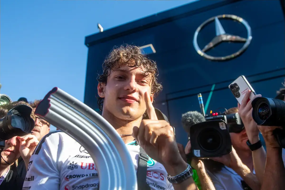 Wolff: 'Antonelli bezorgt me grijze haren, maar dat maakt hem zo snel'