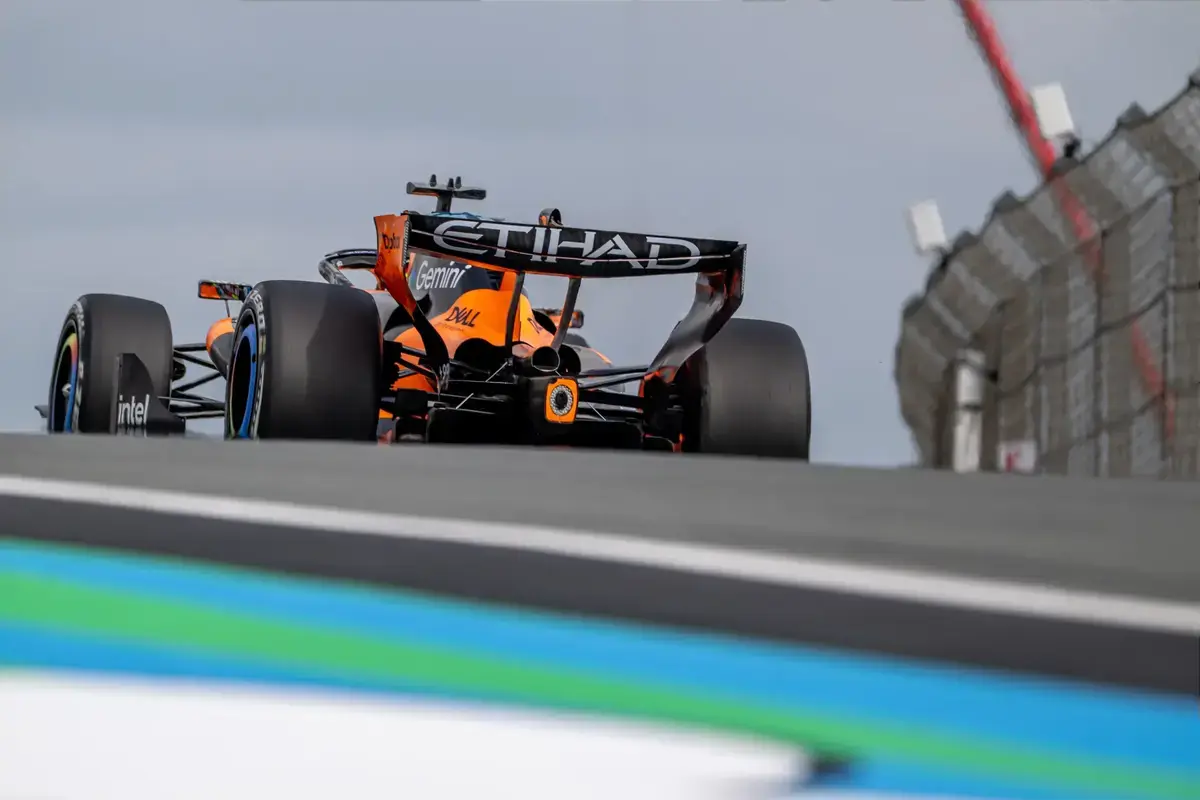 McLaren brengt draaiende achtervleugel H-Wing naar Monza