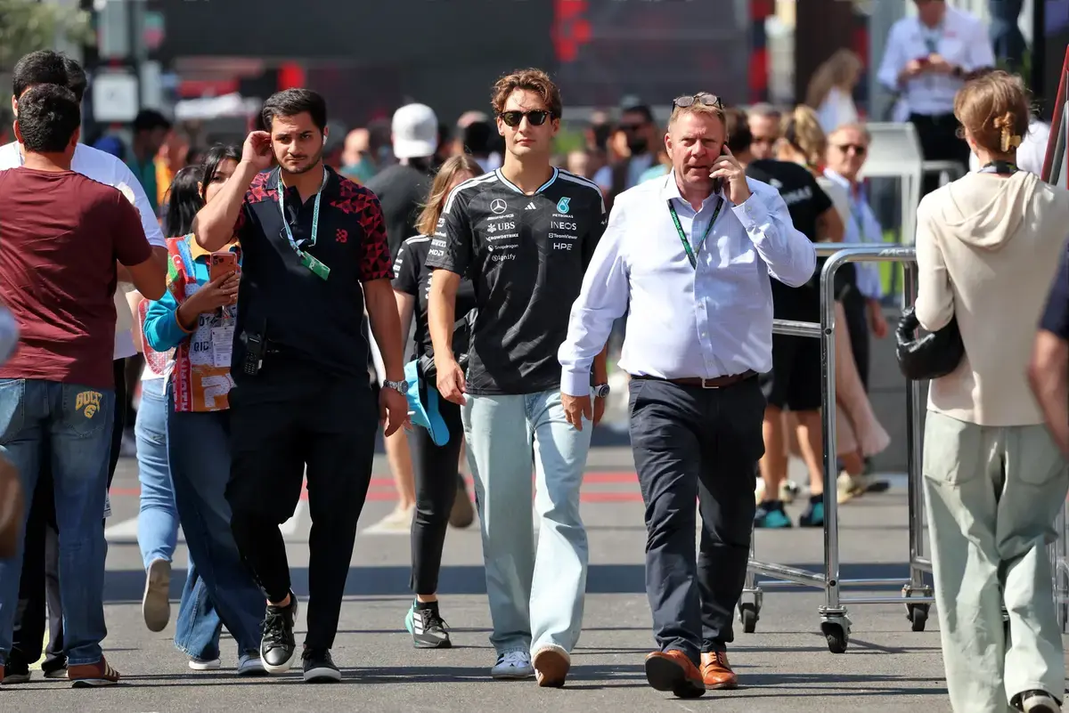 Russell vindt de Mercedes te langzaam op Sepang en wil de setup aanpassen