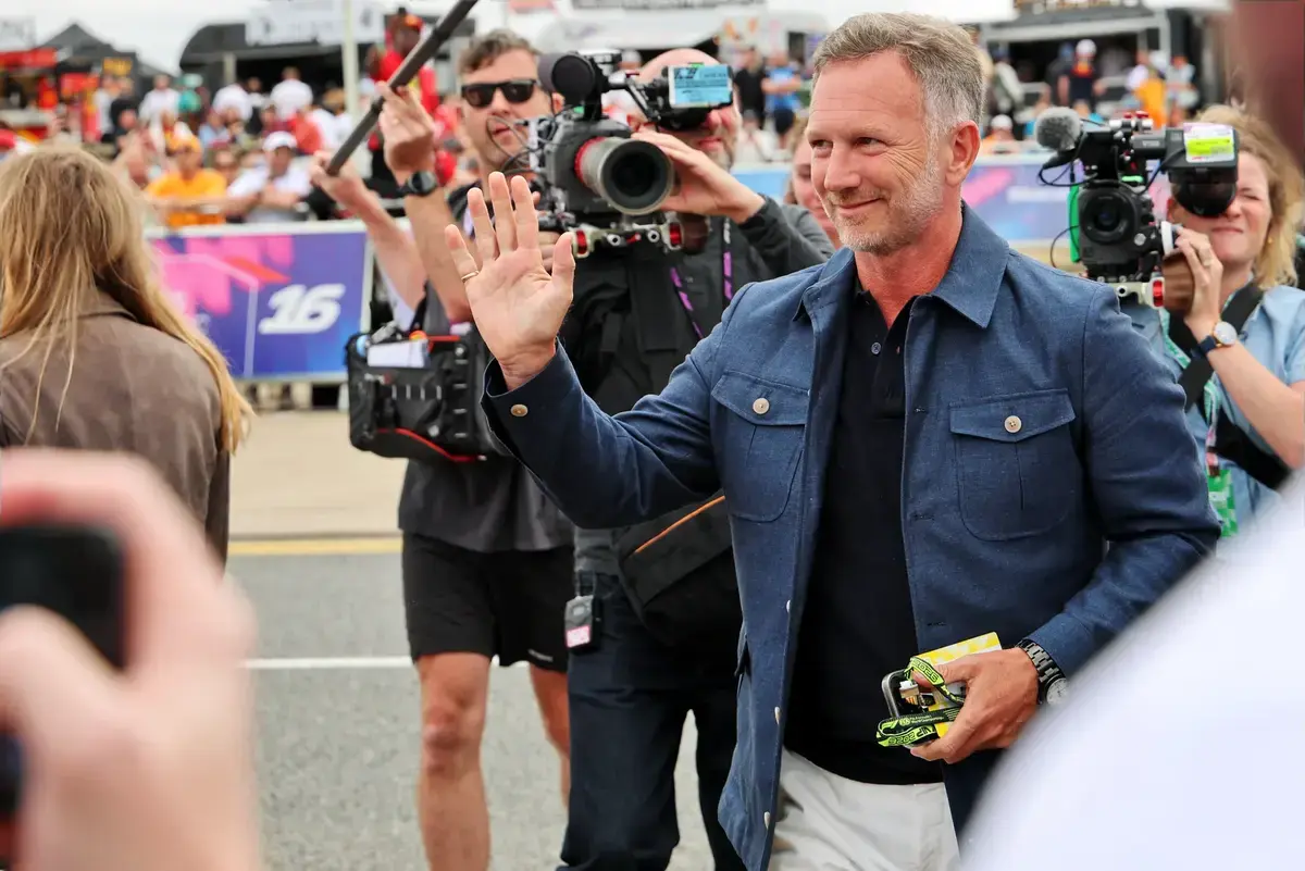 Horner over zege Verstappen in Maleisië: 'Ik voelde me gekwetst en beroofd'