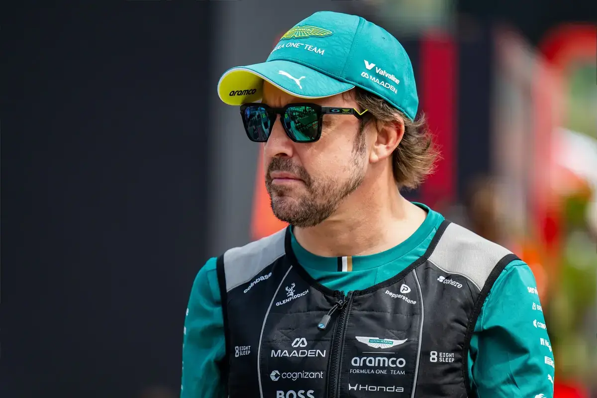 Alonso zegt dat zijn turbo kapot was, Honda zegt van niet