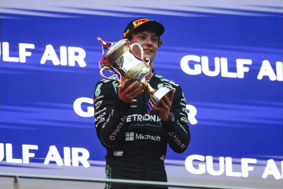 Villeneuve: 'Een van die fouten van Kimi gaat een keer echt pijn doen'
