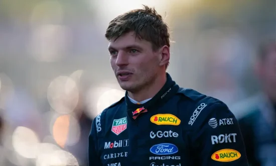 Verstappen start op pole in de GP van Bahrein met slechts één verse set hards