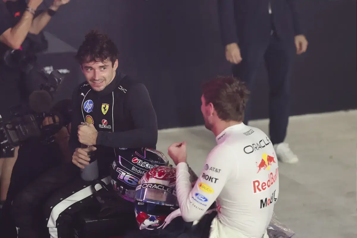 Rossi: 'Ik had nooit gedacht dat ik ooit tegen Max Verstappen zou racen'