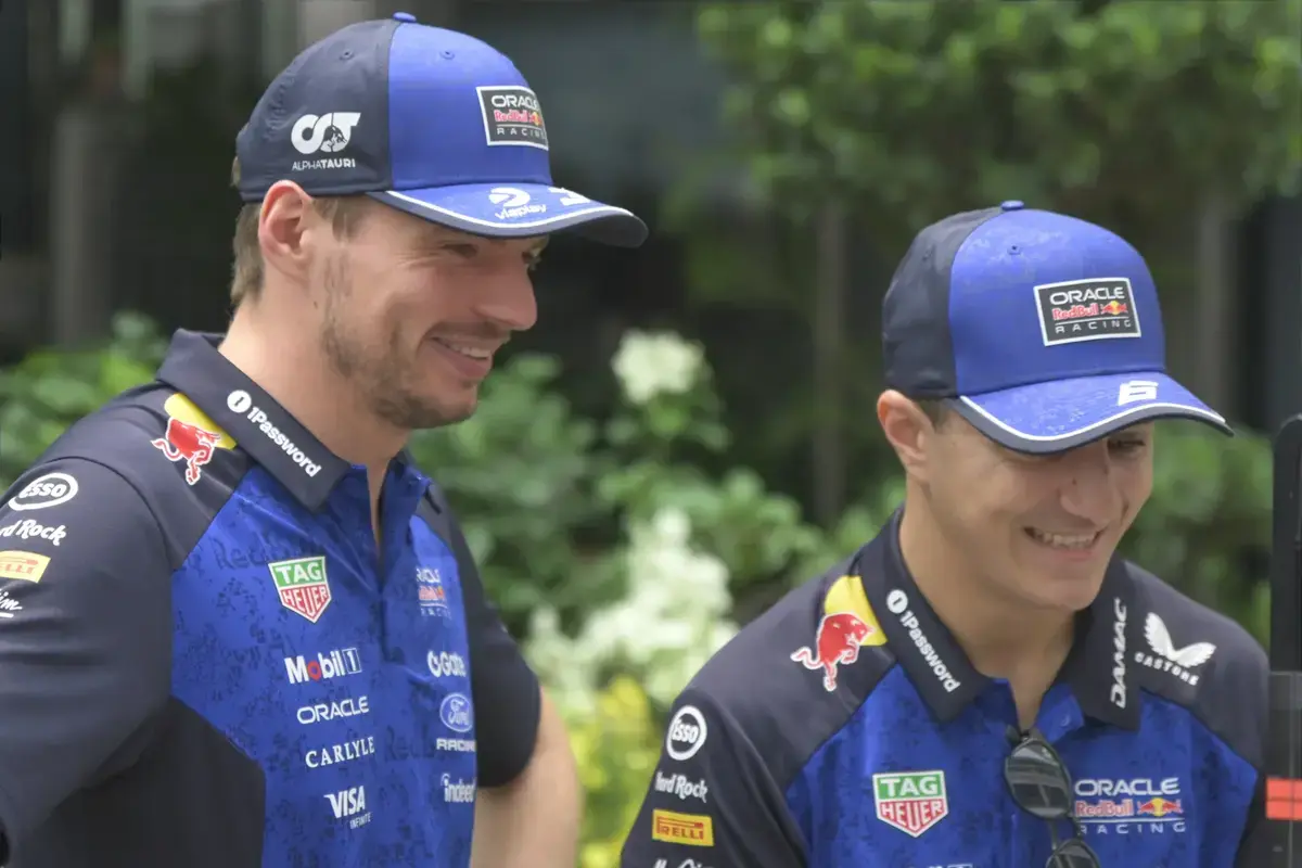 Verstappen had radioprobleem in VT1 in Singapore, bevestigt Mekies