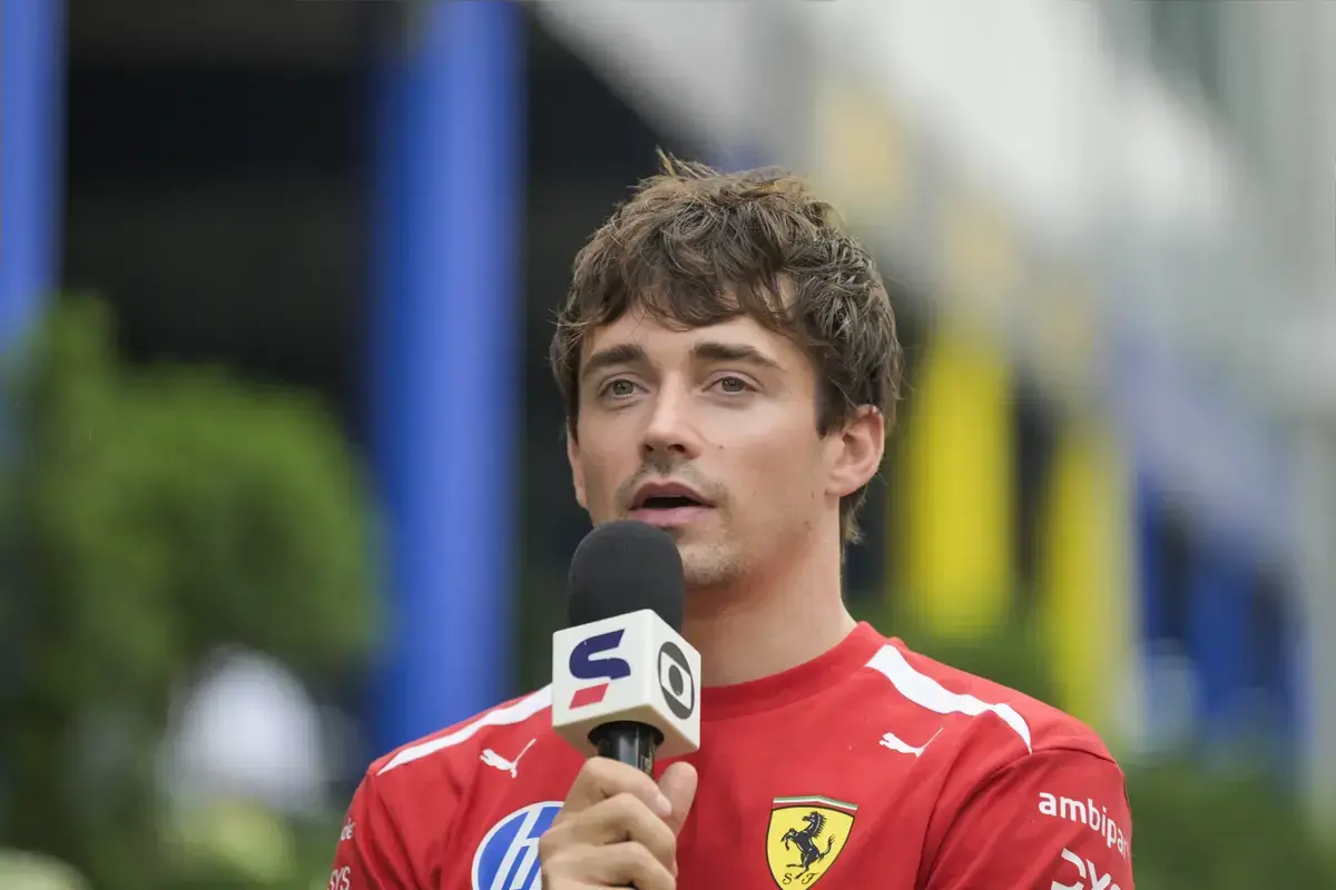 Leclerc geeft toe dat zijn rijstijl hem tijd kost in de Ferrari SF-26