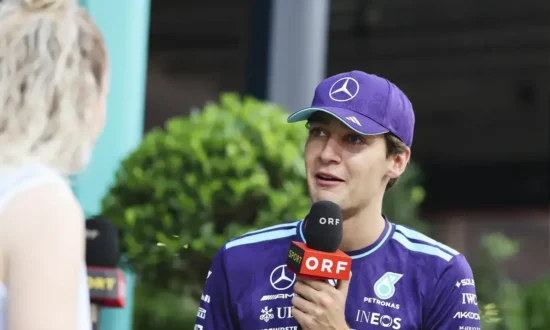 Uitslag VT1 GP Singapore 2026: Russell snelste, Verstappen zesde