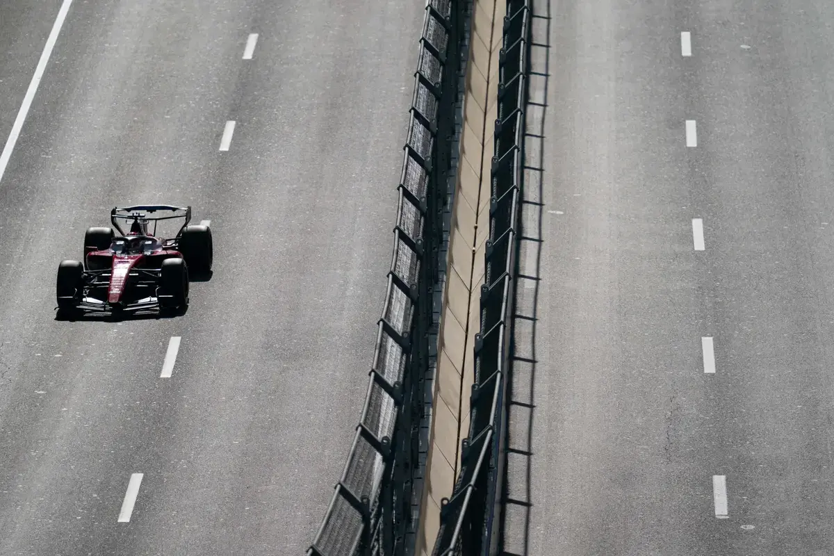 Asfalt van Sepang tot 4,5 seconde trager dan Pirelli had gesimuleerd