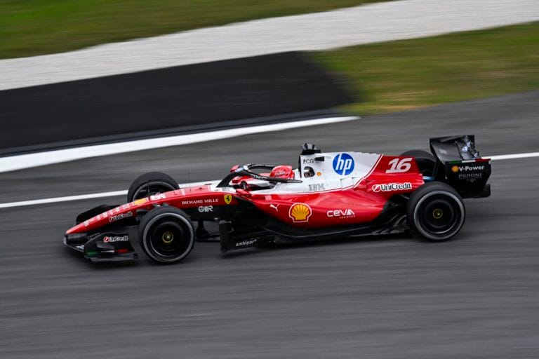 FIA schrijft vanaf 2027 één velg voor in kwalificatie en race