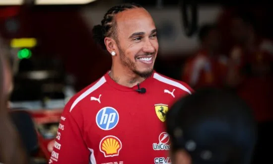 Hamilton over de kritiek op Austin: ‘Mijn rug is prima’