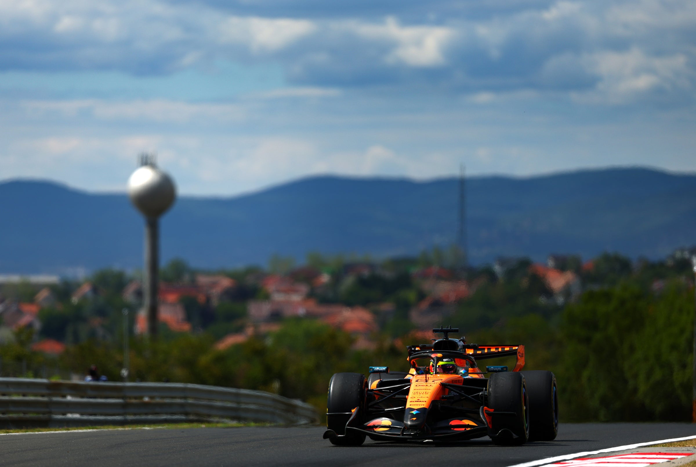McLaren houdt Fornaroli als reservecoureur en stuurt hem in 2027 naar de WEC