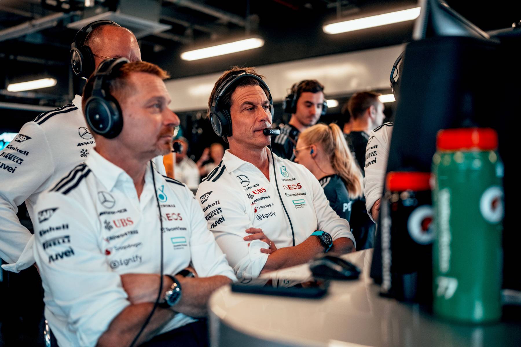 Toto Wolff noemt critici die Mercedes van favoritisme richting Antonelli beschuldigen 'gekken'