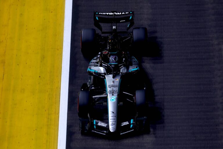 Stewards leggen uit waarom Russell na het incident met Leclerc geen straf krijgt
