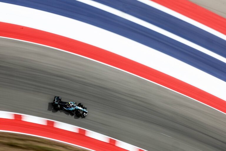 Russell ziet voordeel voor Ferrari in Mexico-Stad door de kleine turbo