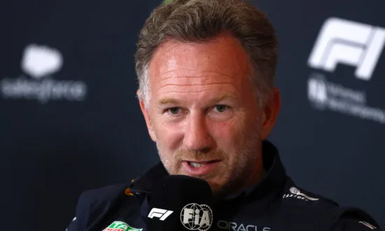Horner wilde Alonso en Leclerc bij Red Bull, maar Marko zei nee, schrijft hij in Drive