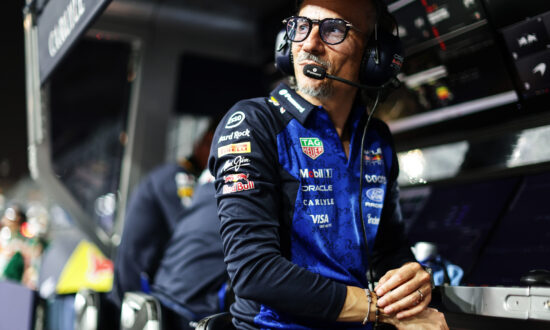 Red Bull verlengt met Mekies, Horner voelt zich beroofd van motorzege en Hamilton biecht strategiefout op | F1Head Recap