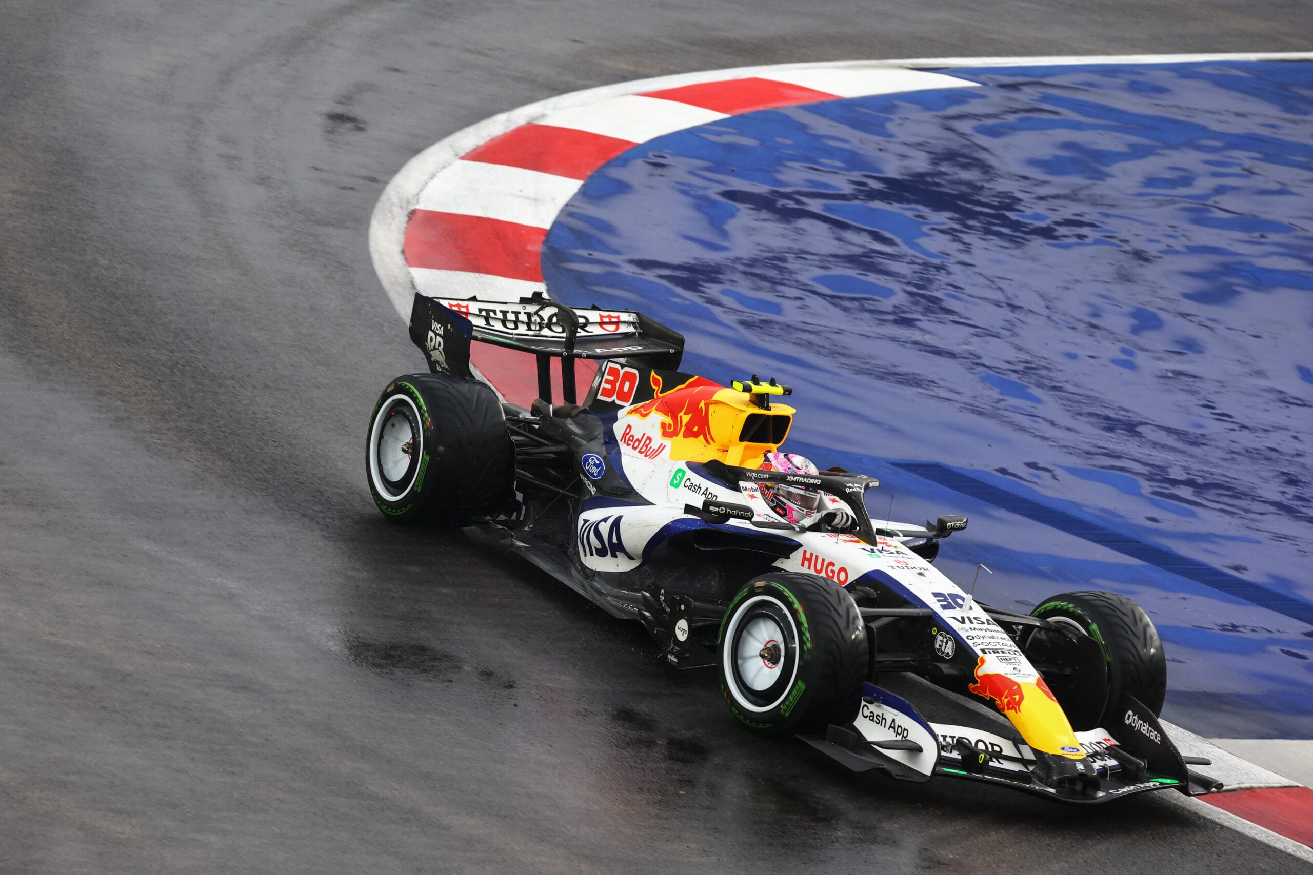 Lawson na nipt verlies van Gasly in Singapore: 'We zijn een stap te ver gegaan'